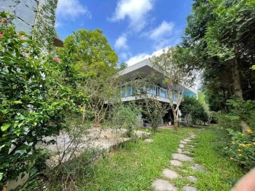 Hotel The Skyview H�a B�nh