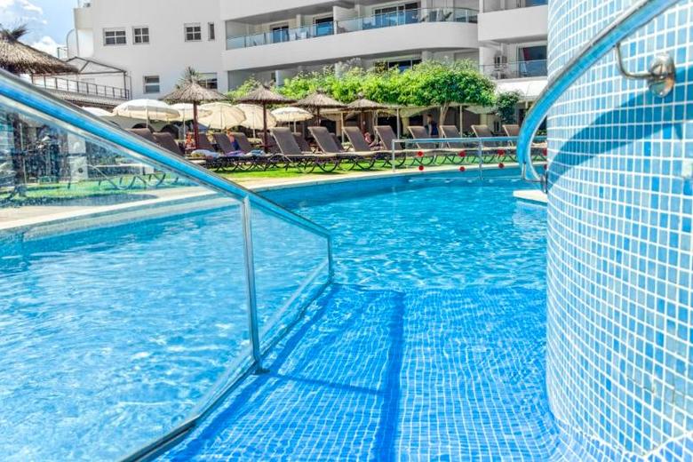 Aparthotel Garden Lago