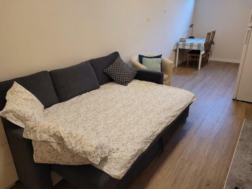 Hostal Charming Modern Country Unit For Rent