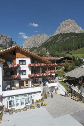 Pension Garden Hotel