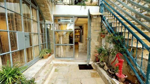 Lodge Hemdat Nefesh