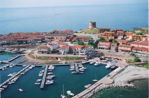 Apartamento Isola Rossa Appartamenti Paduledda