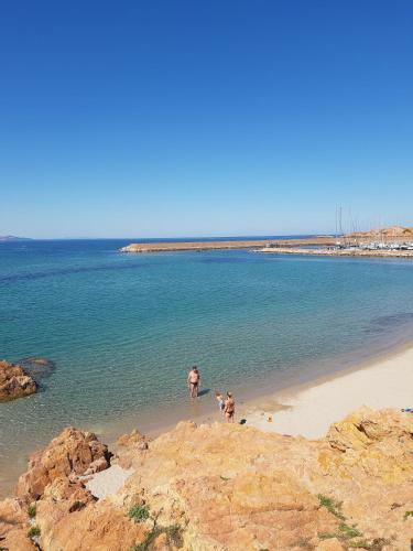 Apartamento Isola Rossa Appartamenti Paduledda
