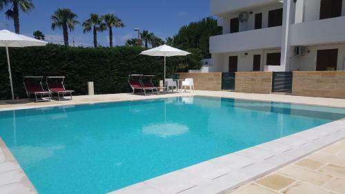 Villa Piscina 24 Posti Letto
