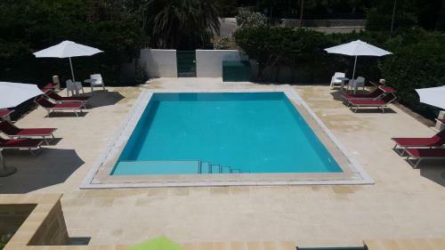 Villa Piscina 24 Posti Letto