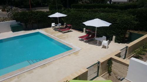 Villa Piscina 24 Posti Letto