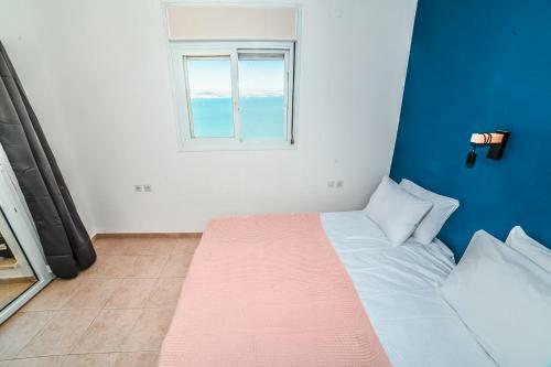 Lakeview Apartment