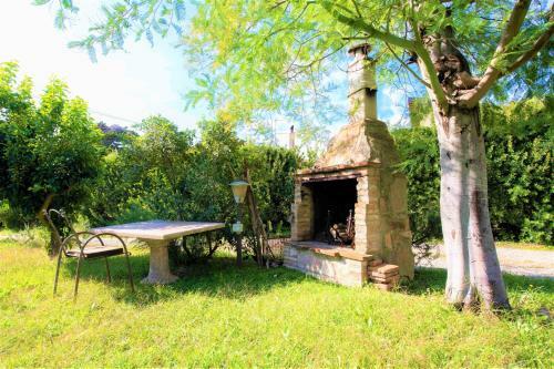 Hostly - Country House Donoratico - 2br 2ba 2k