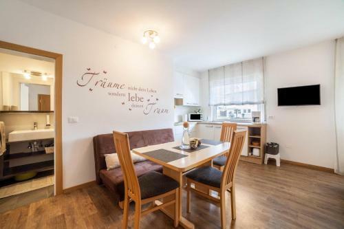 Apartamento Schnitzer Ferienwohnung Holunder