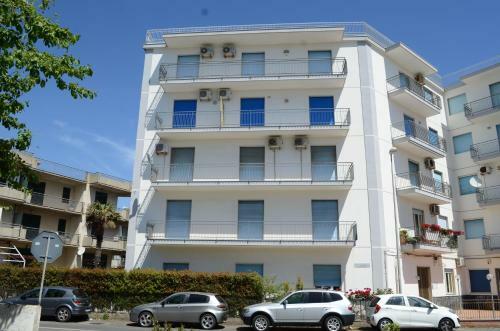 Apartamento Fondachello Beach House 2