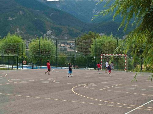 Camping Valle De Tena