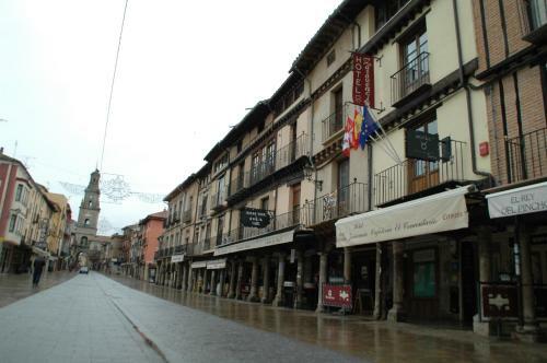 Hotel Zaravencia