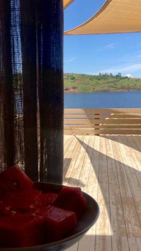 La Casa Lake