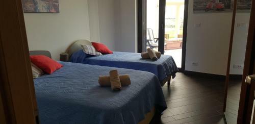 Superb Villa With Sea View In Sicily