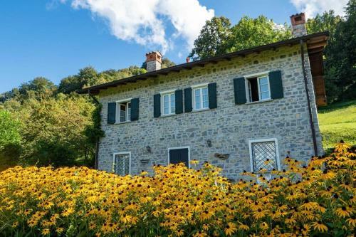 Villa Main Cottage Of Bellagio With Como Lake View