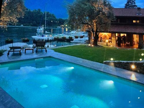 Villa Anna Enchanting View On Isola Comacina