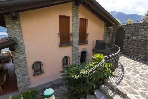 Villa Anna Enchanting View On Isola Comacina