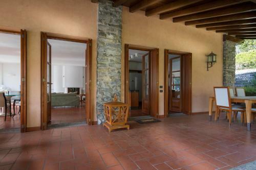 Villa Anna Enchanting View On Isola Comacina