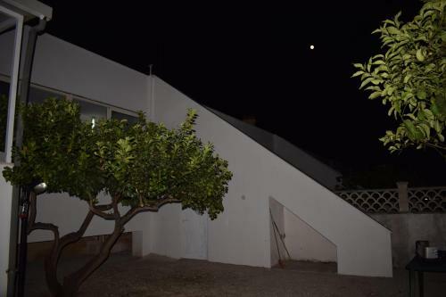 Alba Chiara - Villa Con Giardino
