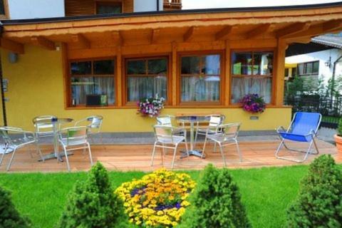 Hotel Garn� Il Giglio