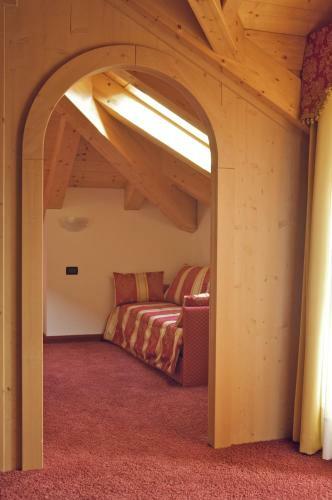 Hotel Almazzago