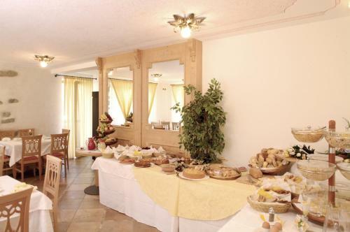 Hotel Almazzago