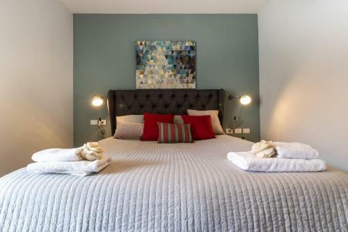 King David Residence Luxury 4 Bd/pool/gym/parking
