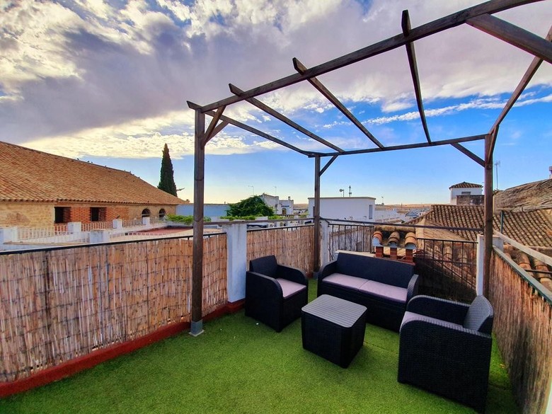 Hostal Osio - Backpackers