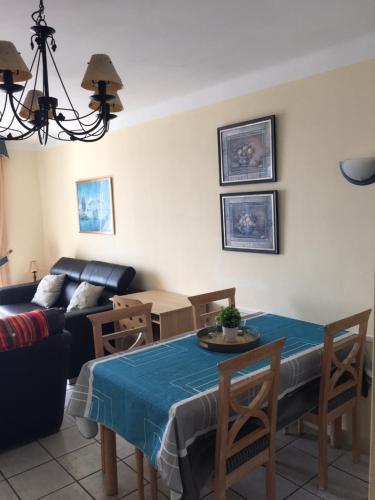 Apartamentos Rocas Del Mar