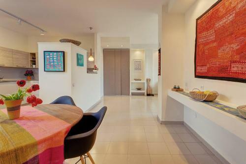 Apartamento Colony Suites - Wedgewood St.