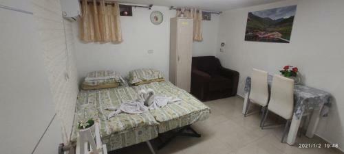 Yair Room Apartment