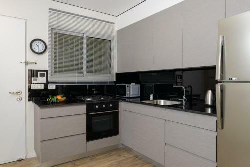 Feelhome - Amazing Apartment Near Mahane Yehuda