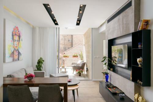 Feelhome - Amazing Apartment Near Mahane Yehuda