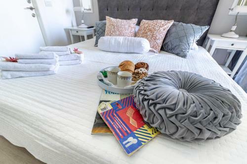 Luxury Three-bedroom/terrace Over Old City View
