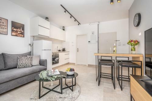 Apartamento Sea U Mahane Yehuda - Stylish One Bdr With Balcony