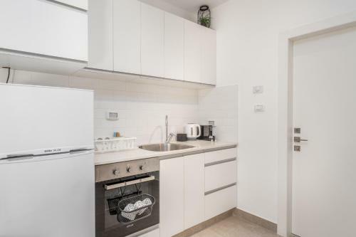 Apartamento Sea U Mahane Yehuda - Stylish One Bdr With Balcony