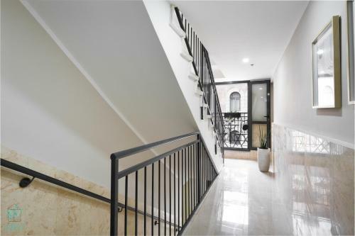 Alma City Center Classical Apartments By Homy