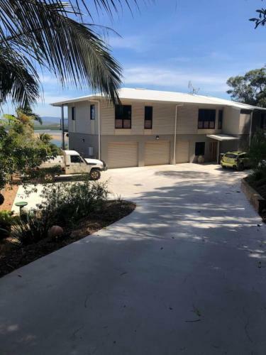 Hostal Riva-la-vista-cooktown