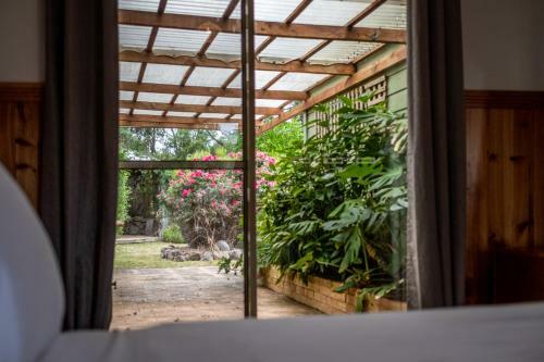 Hideaway Cottage