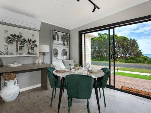 Palmera - Pet Friendly - Directly Opposite The Beach