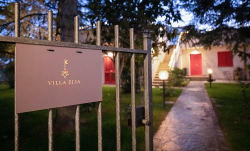 Bed & Breakfast Villa Elia Suite Room