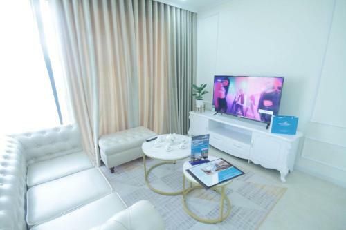 Bayhomes D'capitale Luxury Apartment