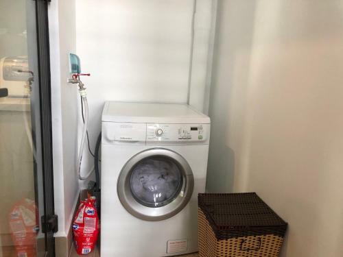 Homefromhome Skylake Serviced Apartment