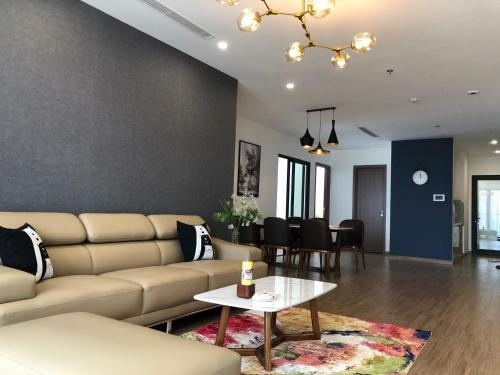 Homefromhome Skylake Serviced Apartment