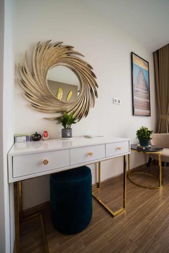 Homefromhome Skylake Serviced Apartment