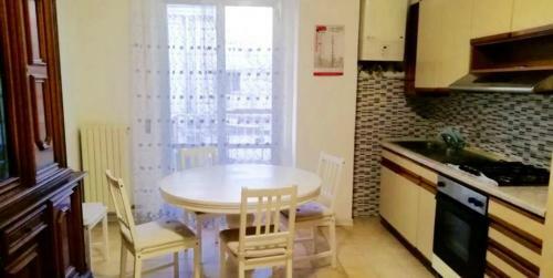 Apartamento M223 - Marcelli, Trilocale In Centro E Fronte Mare