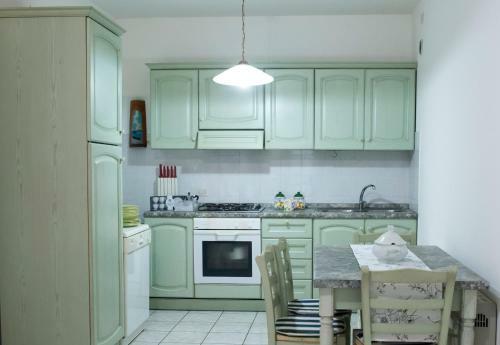 Apartamento M304 - Marcelli, Trilocale Con Ampio Giardino