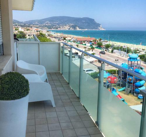 Apartamento Emozione Marina - Appartamento Fronte Mare