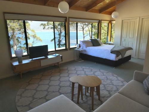 Osprey Lodge & Bungalow