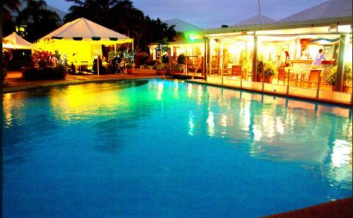 Apartamento Dolphin Heads Absolute Beachfront - Whitsunday Getaway!